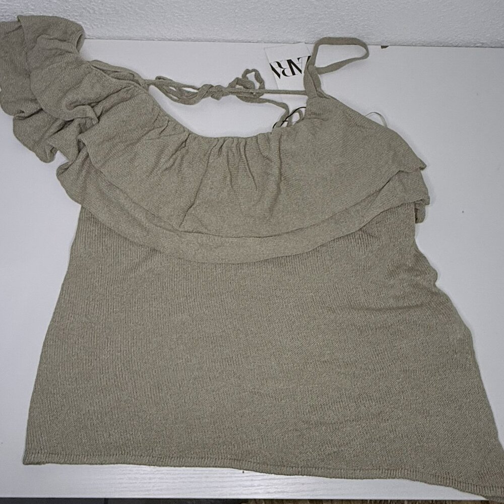 Zara Beige Ruffle Off‎ Shoulder Top NWT